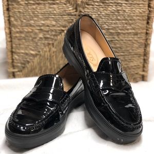 Gommini Driving Shoes in Patent Leather - Black